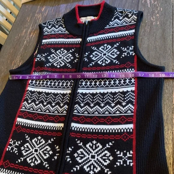 Christopher & Banks Red and Black Knit Sweater Vest Size L - Picture 2 of 6